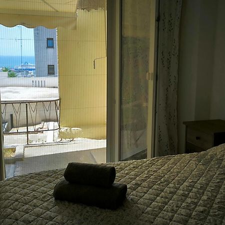 Port View, Veranda, 80 Sqm, Spacious Place For 6 Salonicco Esterno foto