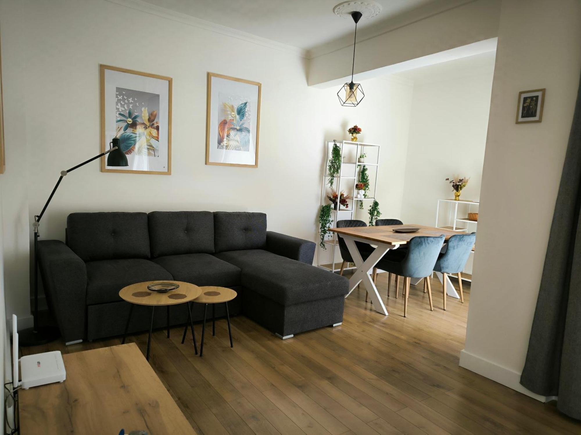 Port View, Veranda, 80 Sqm, Spacious Place For 6 Salonicco Esterno foto
